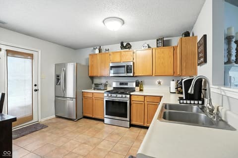Photo of 19433 Tradewinds Drive, Noblesville, IN