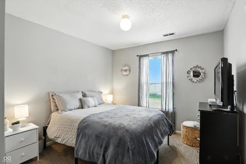 Photo of 19433 Tradewinds Drive, Noblesville, IN