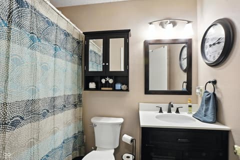 Photo of 19433 Tradewinds Drive, Noblesville, IN
