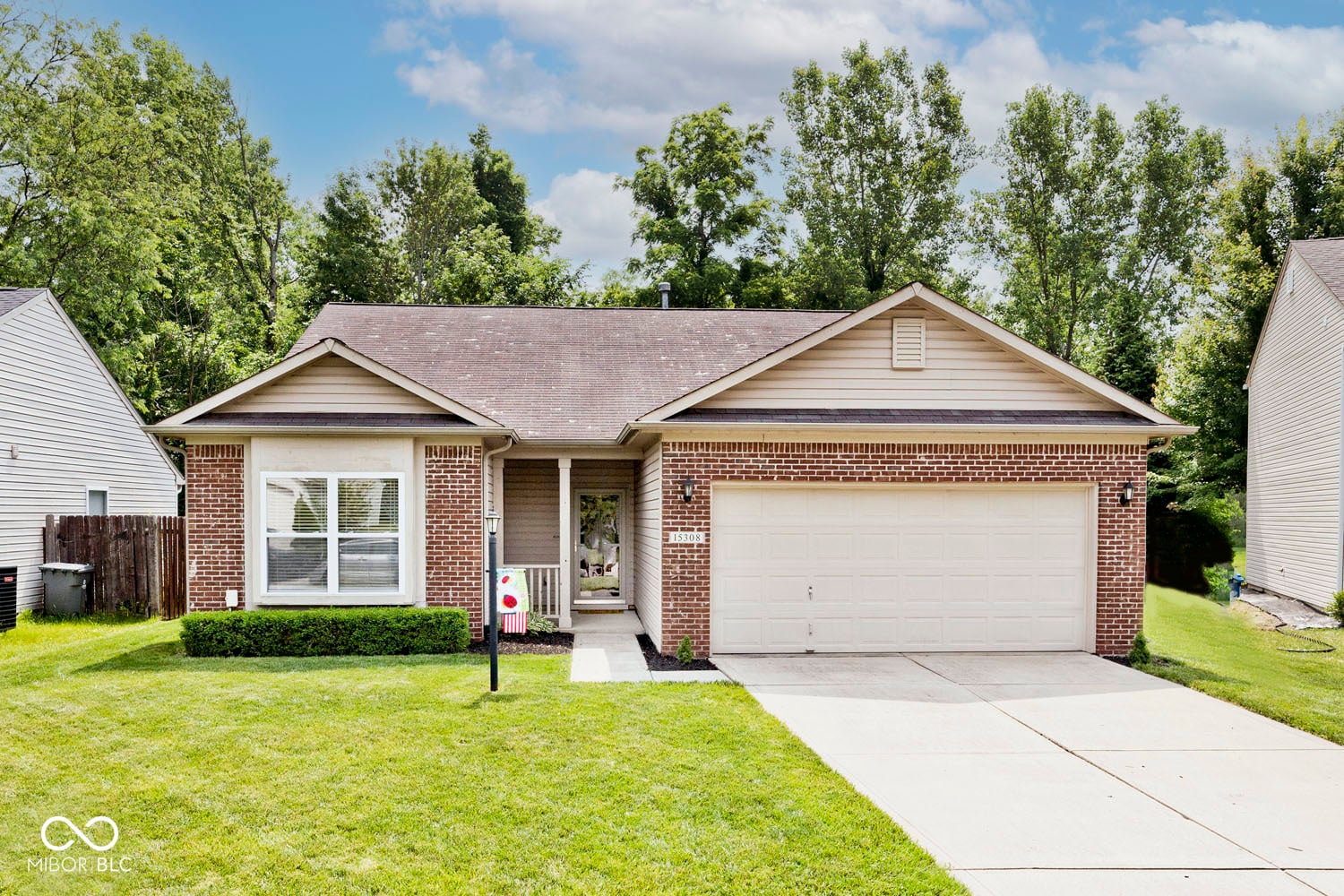 Front exterior at 15308 Wolf Run Court, Noblesville, IN