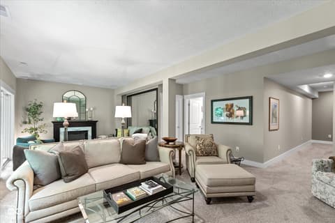 Living room at 14442 Treasure Creek Lane, Fishers, IN