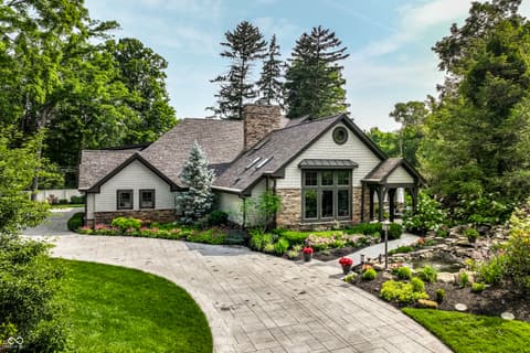 8651 Emerald Lane