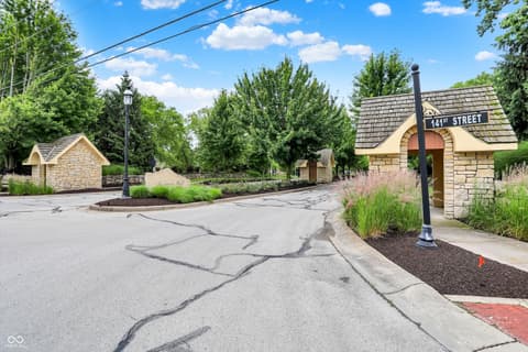 Photo of 10805 Solis Circle, Fishers, IN
