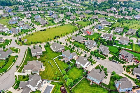 Photo of 10805 Solis Circle, Fishers, IN