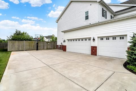 Photo of 10805 Solis Circle, Fishers, IN