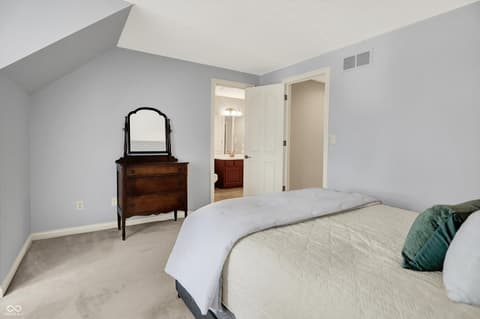 Photo of 1411 N Claridge Way, Carmel, IN