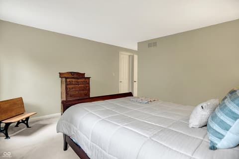 Photo of 1411 N Claridge Way, Carmel, IN
