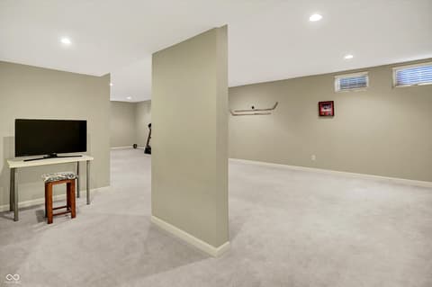 Photo of 1411 N Claridge Way, Carmel, IN