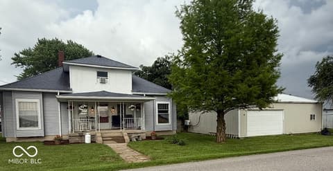 1352 S County Road 850 W