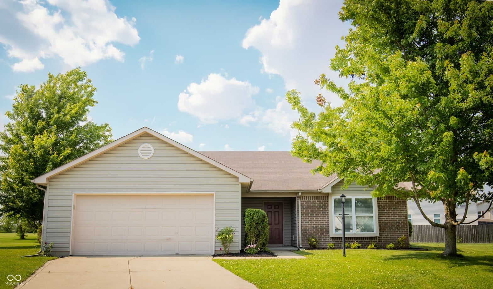 Photo of 4114 Dunedin Court, Westfield, IN