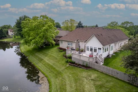 Photo of 18432 Oriental Oak Court, Noblesville, IN