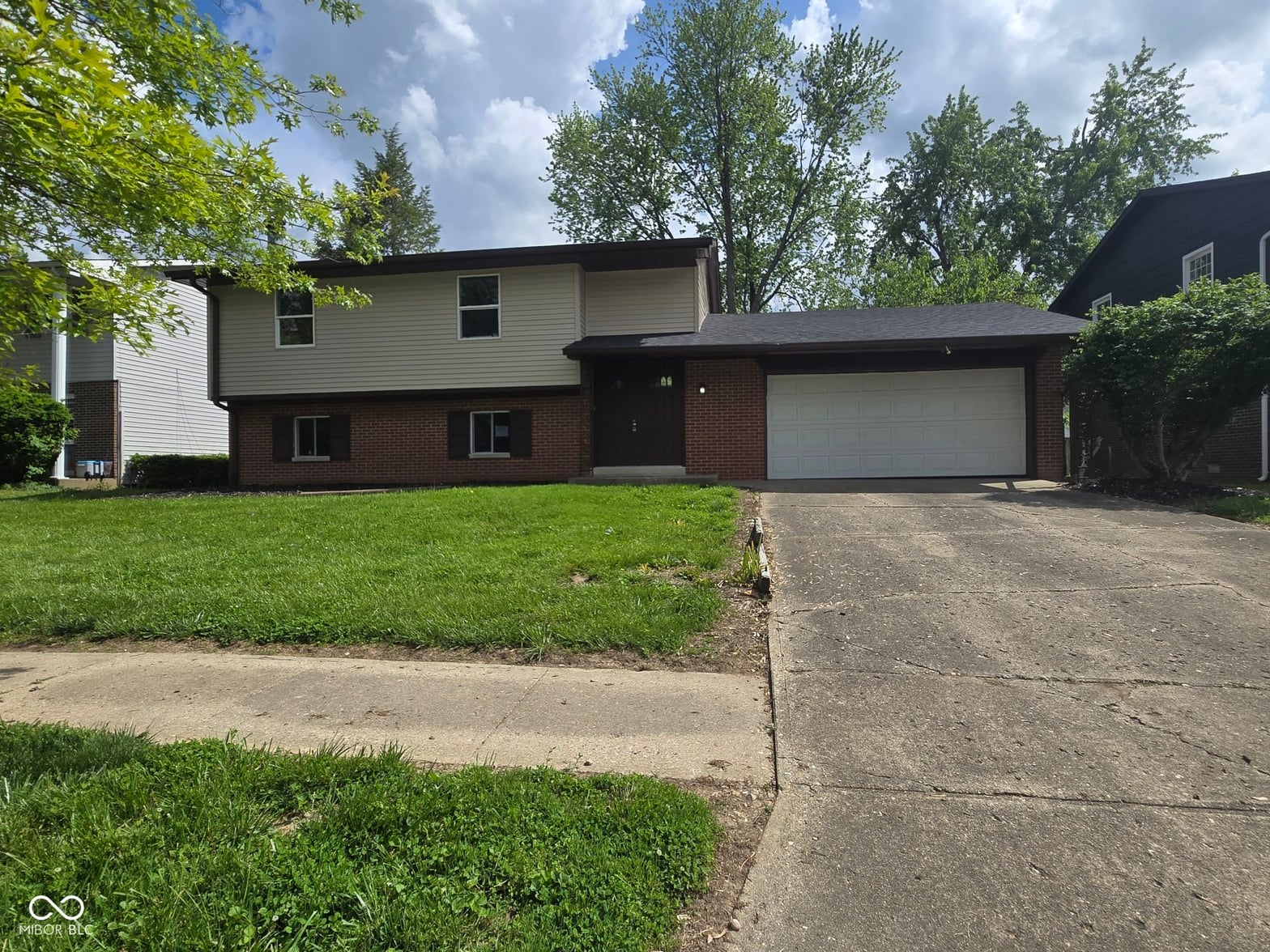 Front exterior at 1901 E Buena Vista Drive, Terre Haute, IN