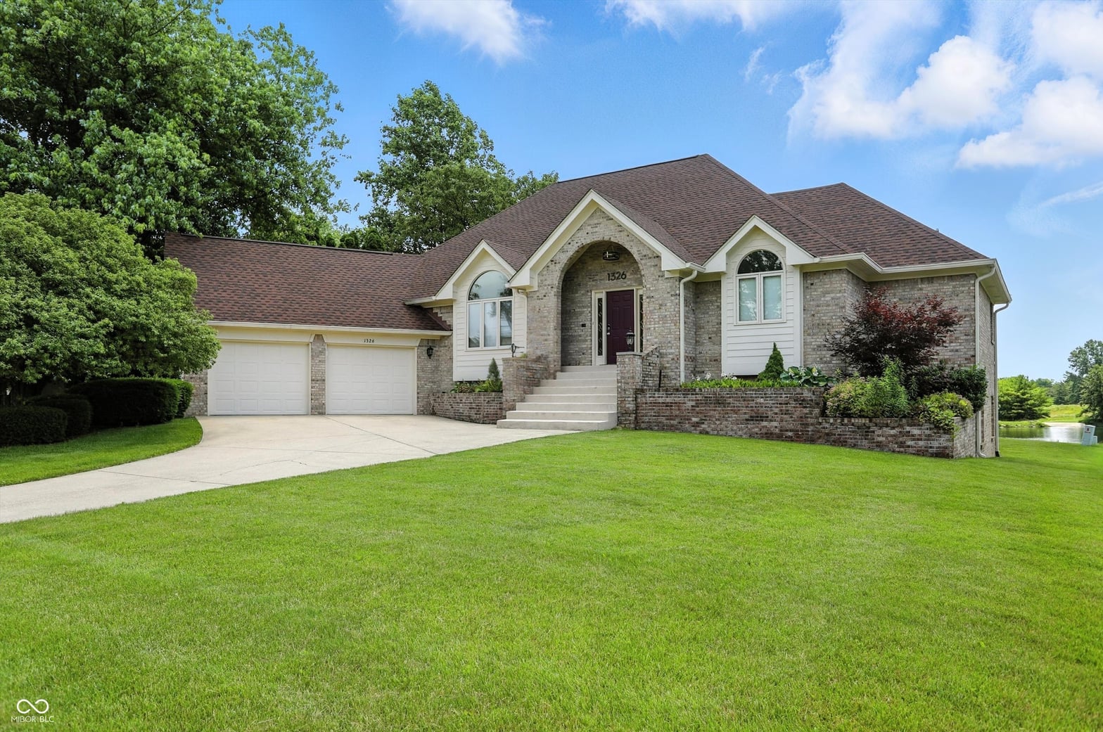Photo of 1326 Pebble Brook Drive, Noblesville, IN