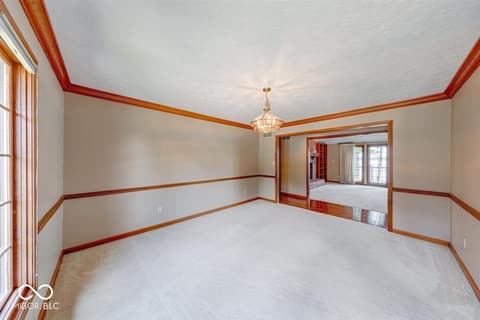 Photo of 109 Edgewater Drive, Noblesville, IN