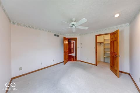 Photo of 109 Edgewater Drive, Noblesville, IN