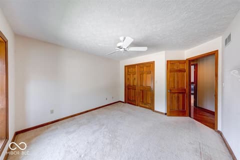 Photo of 109 Edgewater Drive, Noblesville, IN