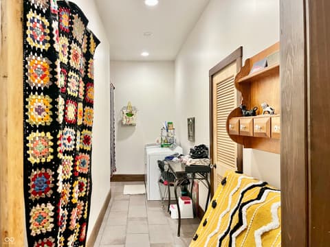 Laundry room at 3109 S County Road 1050 W, Greensburg, IN