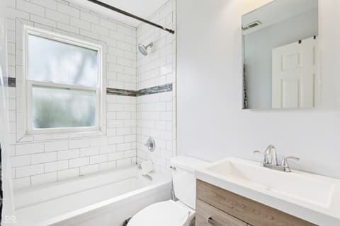 Photo of 524 S Arlington Avenue, Indianapolis, IN