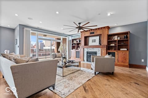 Photo of 333 Massachusetts Avenue, Indianapolis, IN