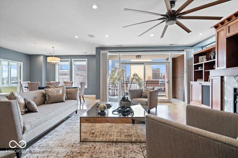 Photo of 333 Massachusetts Avenue, Indianapolis, IN