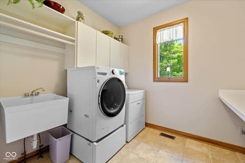 Photo of 10455 Trewithen Lane, Carmel, IN