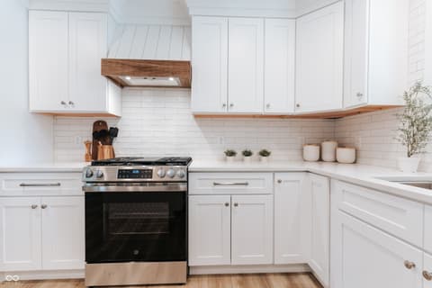 Kitchen at 14407 Bryn Mawr Drive, Fishers, IN