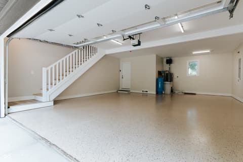 Garage at 14407 Bryn Mawr Drive, Fishers, IN