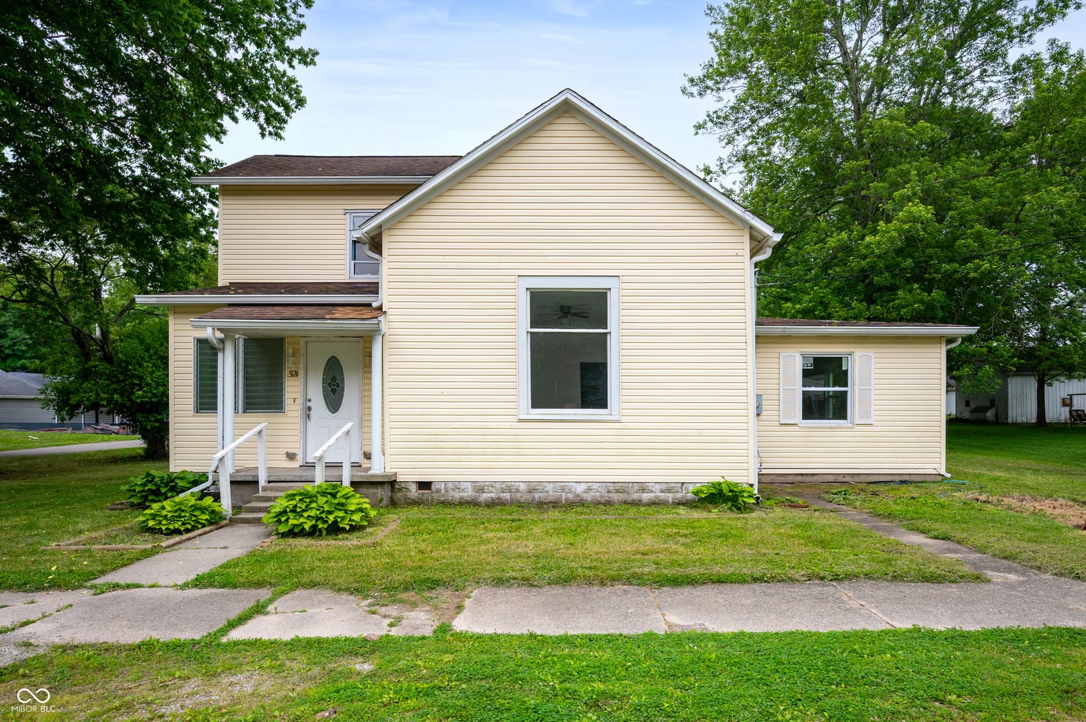Photo of 321 W Broad Street, Spiceland, IN