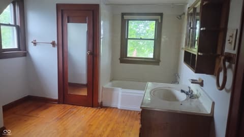 Photo of 8955 N County Road 925 E, Seymour, IN