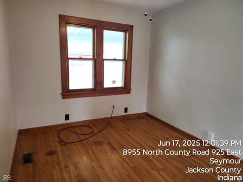 Photo of 8955 N County Road 925 E, Seymour, IN