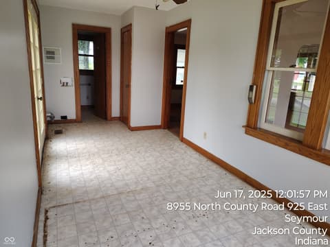 Photo of 8955 N County Road 925 E, Seymour, IN