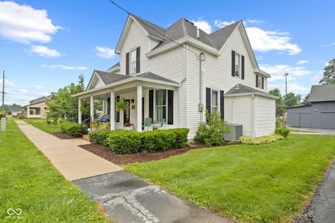 211 N County Line Road