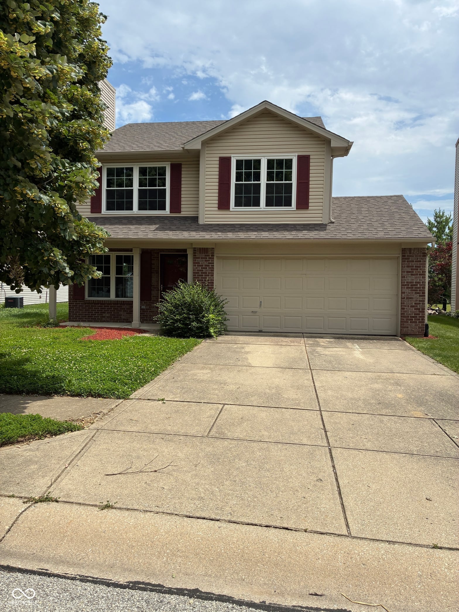 Front exterior at 19236 Fox Chase Drive, Noblesville, IN