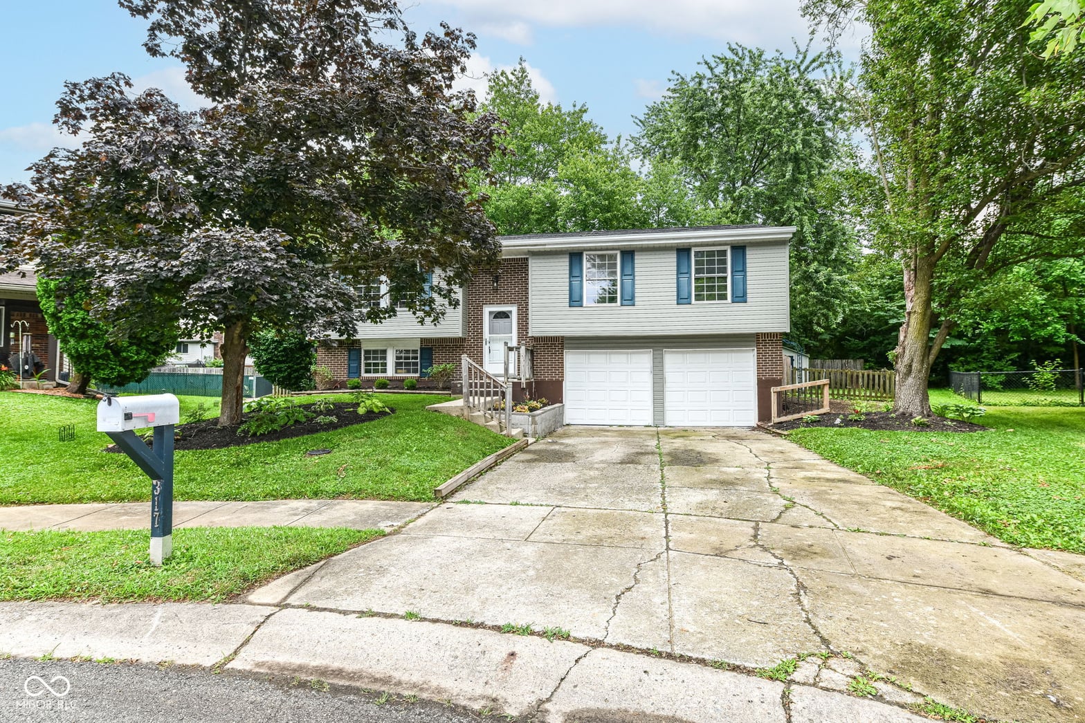 Front exterior at 317 Heritage Court, Fishers, IN