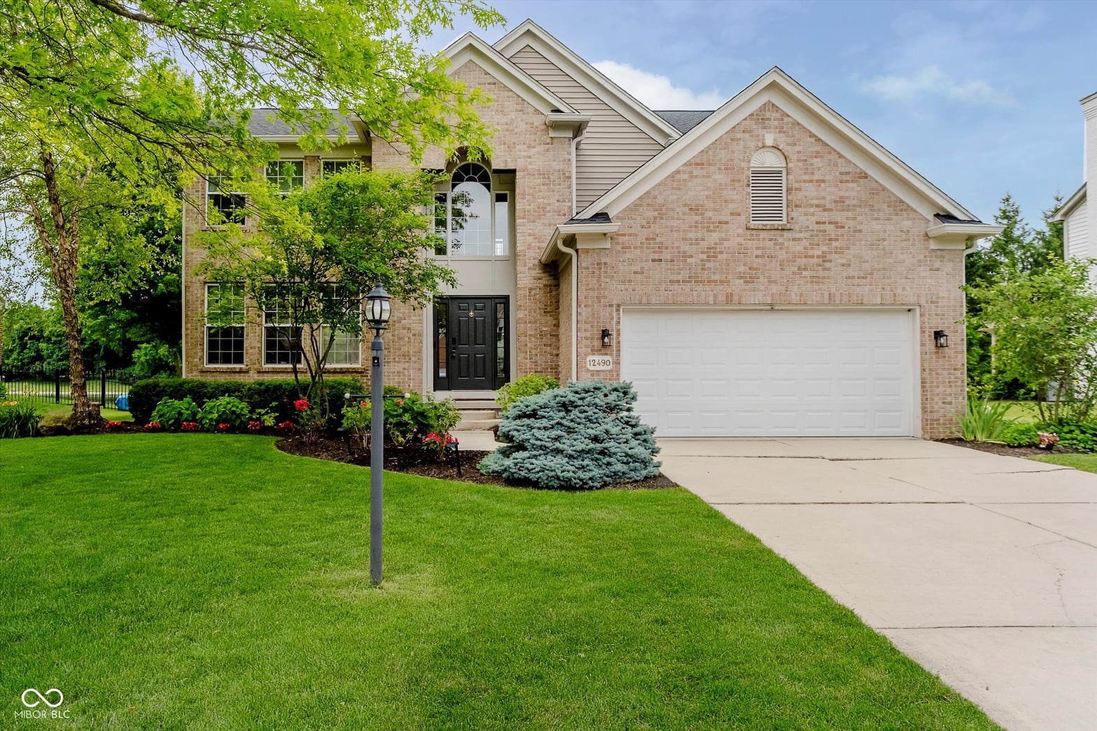 Photo of 12490 Windbush Way, Carmel, IN