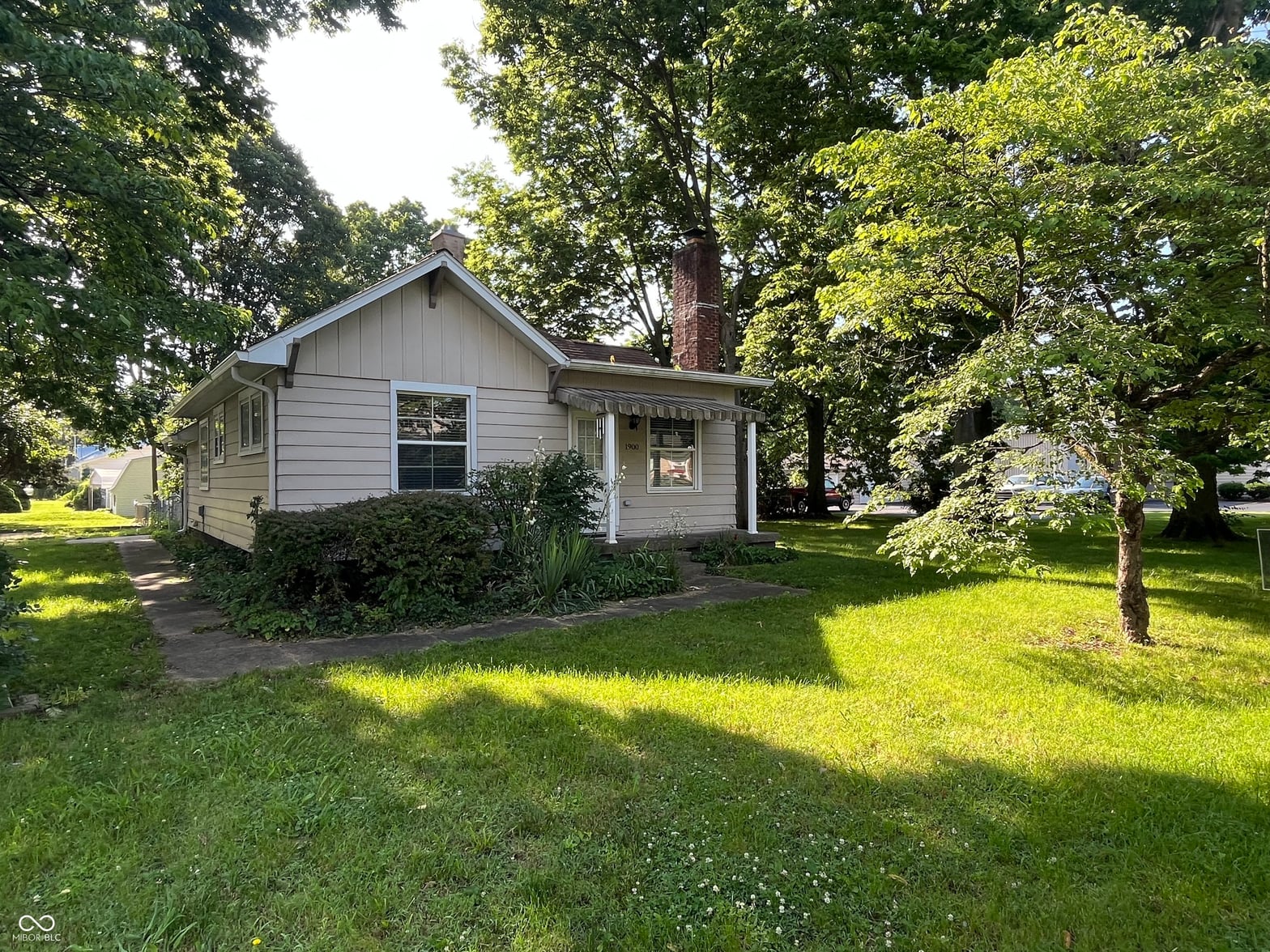 Front exterior at 1900 S 25th Street, Terre Haute, IN