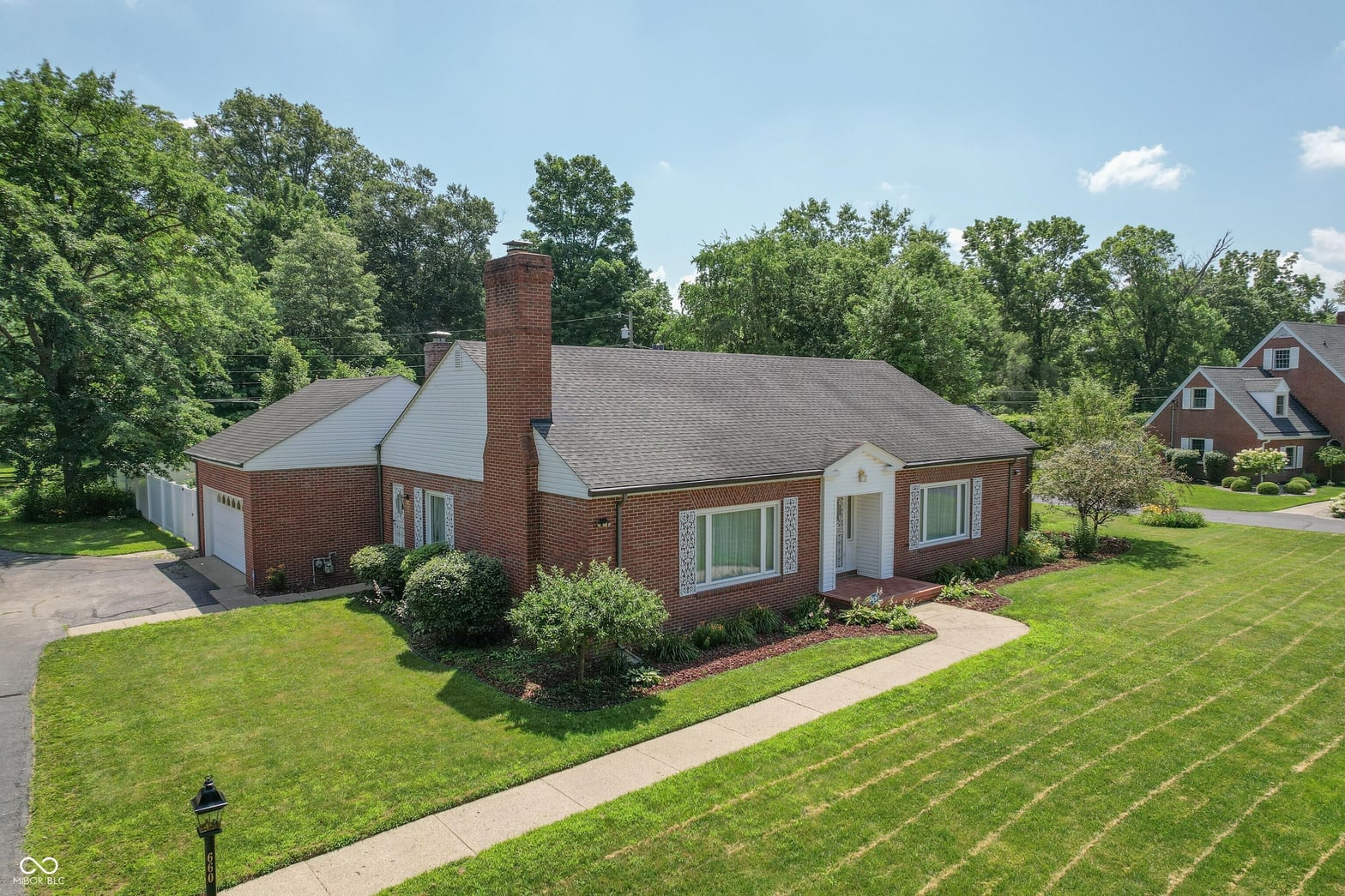 Front exterior at 660 East Drive, Seymour, IN
