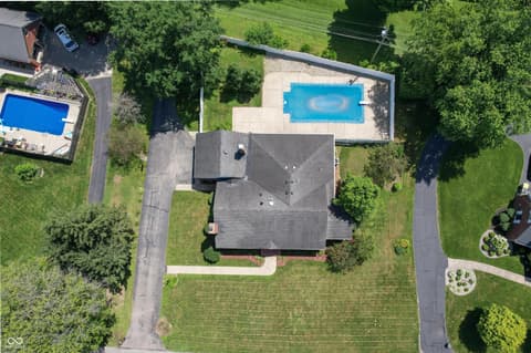 Aerial view at 660 East Drive, Seymour, IN
