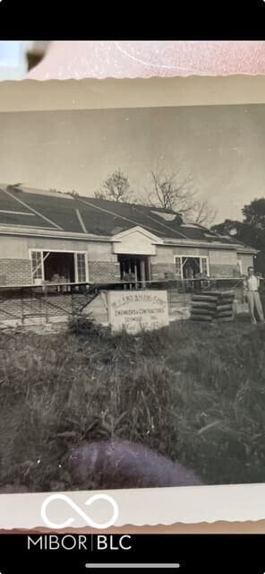 Front exterior at 660 East Drive, Seymour, IN