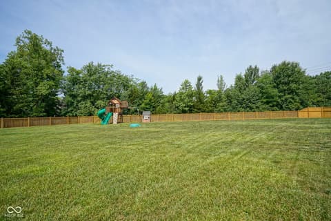 Photo of 13074 Lansdowne Drive, Fishers, IN