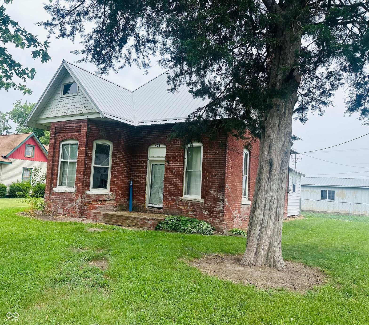 Photo of 402 N Willow Street, Dana, IN