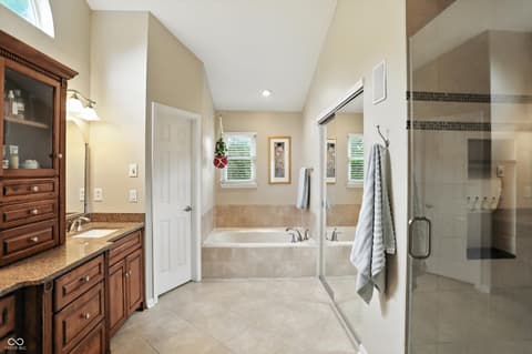Photo of 13020 Lombard Court, Fishers, IN