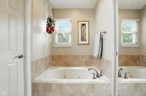 Photo of 13020 Lombard Court, Fishers, IN