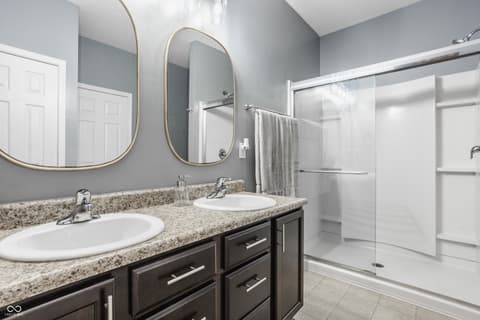 Bathroom at 17183 Petersfield Lane, Westfield, IN