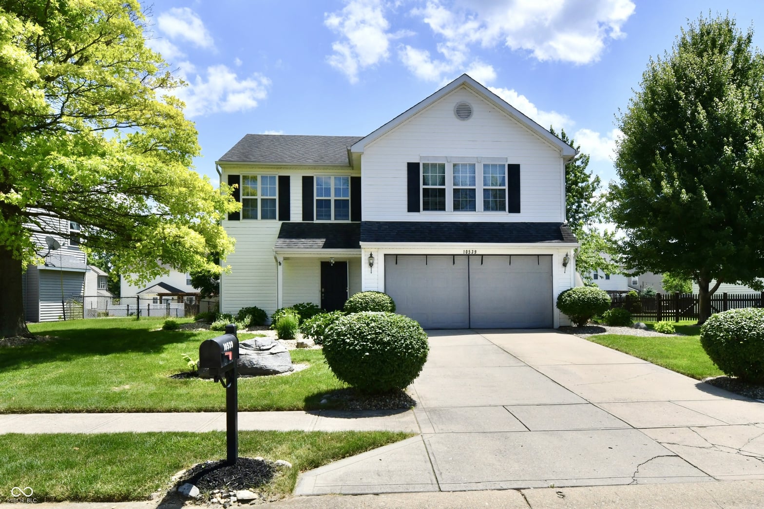 Photo of 10539 Ross Xing, Fishers, IN