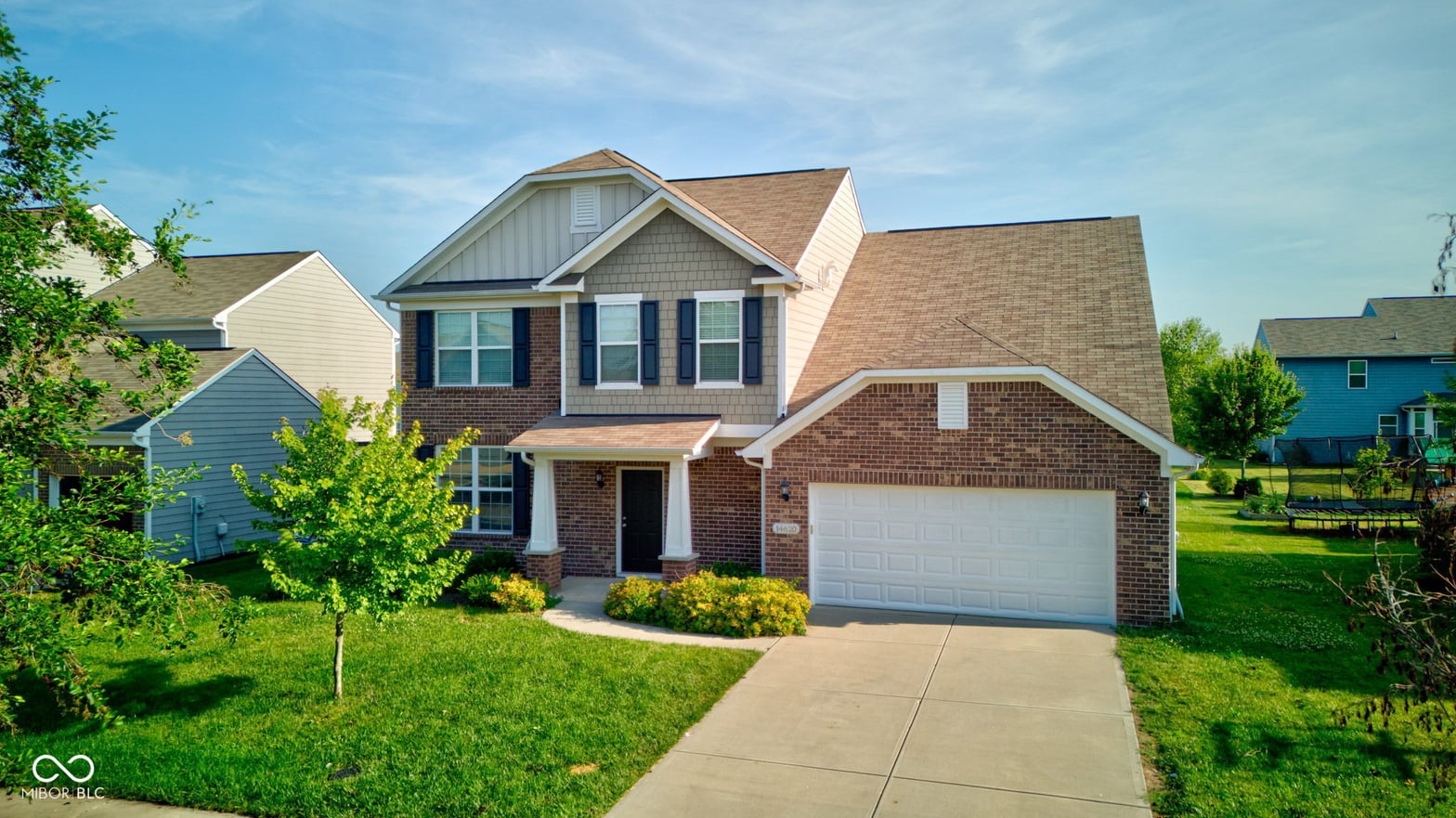 Front exterior at 14620 Hinton Dr, Fishers, IN