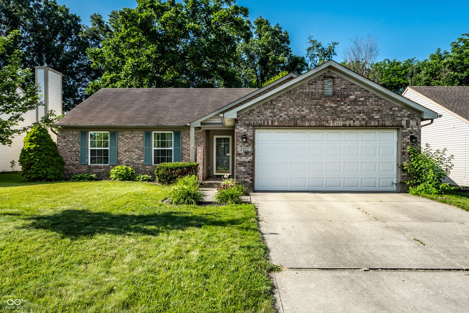 Front exterior at 12922 St Andrews Way, Fishers, IN