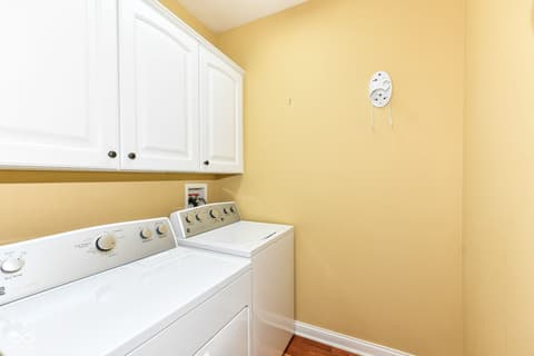 Photo of 6656 Easy Street, Fishers, IN