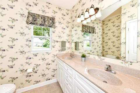 Photo of 6656 Easy Street, Fishers, IN