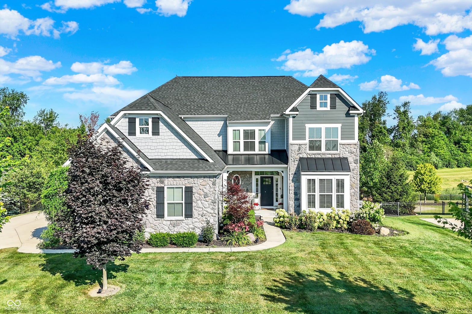 Photo of 16711 Meadow Wood Drive, Noblesville, IN
